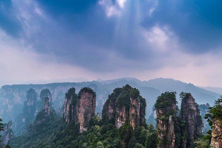 Privat 2 dagar Zhangjiajie framhäver glasbron, Avatar Mountain Tianmen grotta