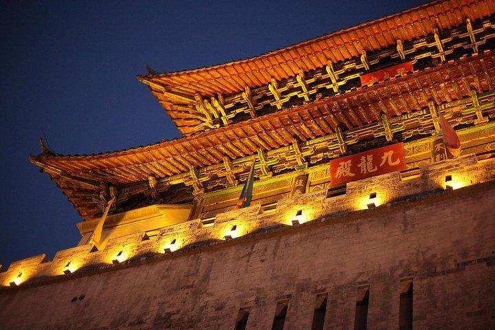 Tour privato a piedi di Luoyang Ancient Culture Street e Luoyi Old Town