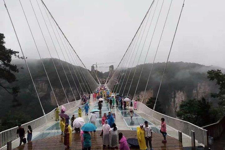 Privat 2 dagar Zhangjiajie framhäver glasbron, Avatar Mountain Tianmen grotta
