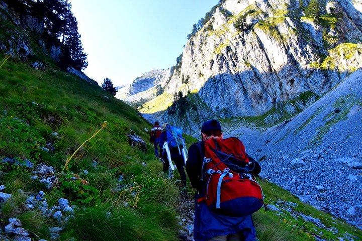 Summit Albania Hiking, Holy Mount of Tomorr, Off Road Albania, Berat (ARG)