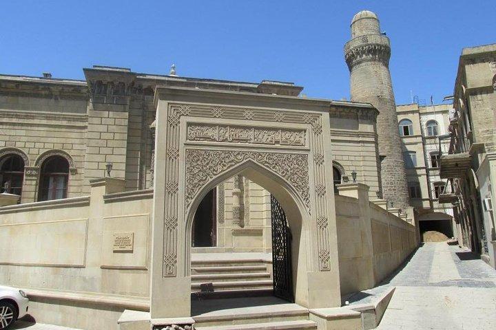 Azerbaijani Cooking Class + Old City Tour + Lunch