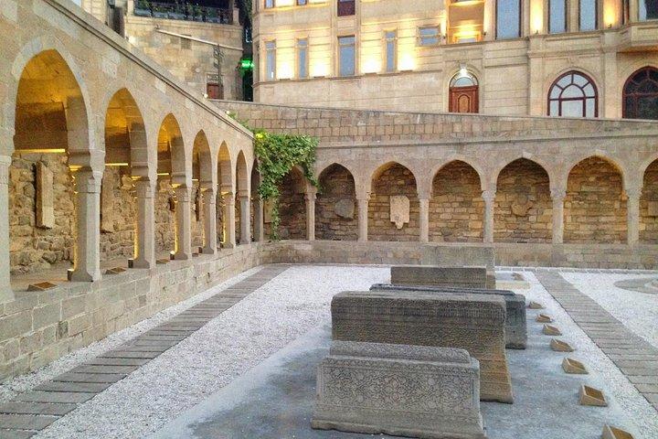 Azerbaijani Cooking Class + Old City Tour + Lunch