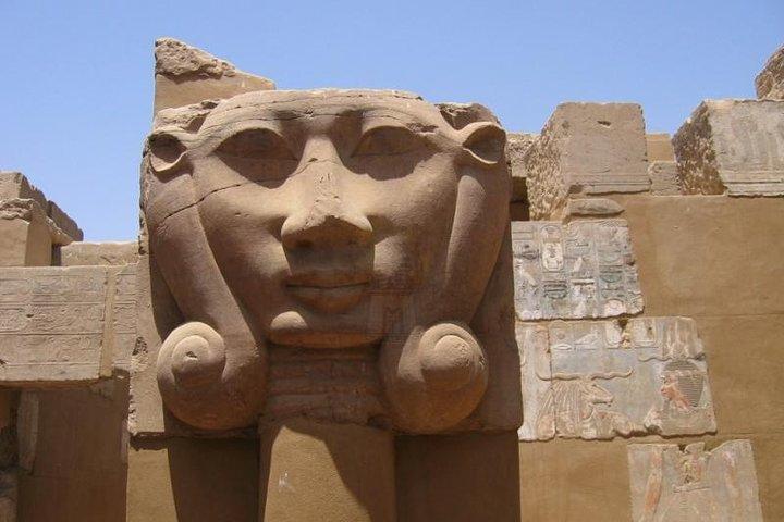 Tour naar de tempels van Dendera en Abydos vanuit Luxor