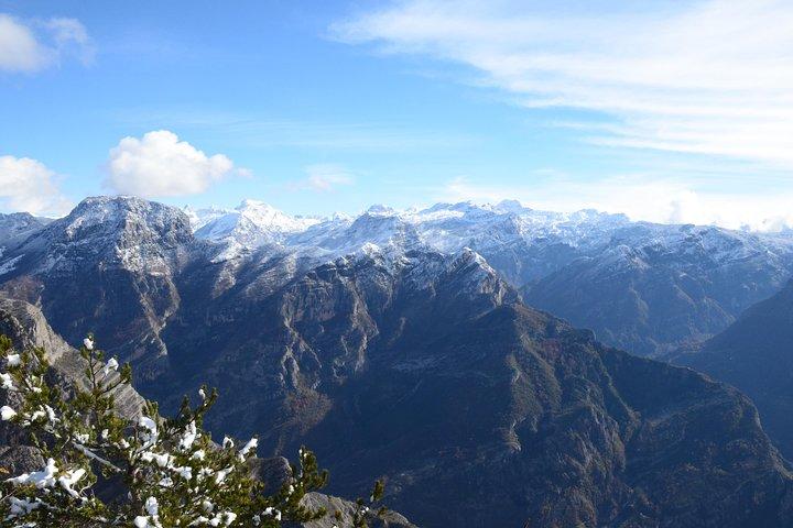 Randonnée de Hum Orahovski et Grlo Sokolovo