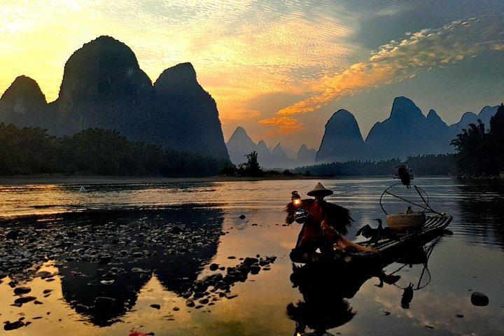 Excursão fotográfica ao pôr do sol completa / meio dia Xingping com o Pescador