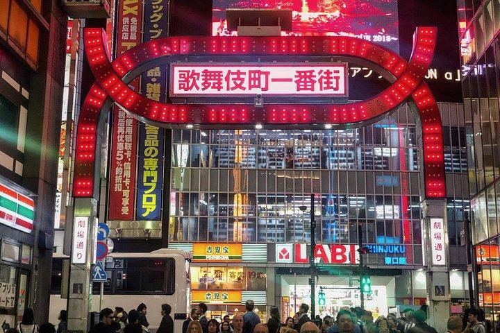新宿ゴールデン街フードツアー