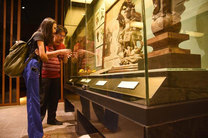 イントラムロスを探索する : フィリピンの歴史入門
