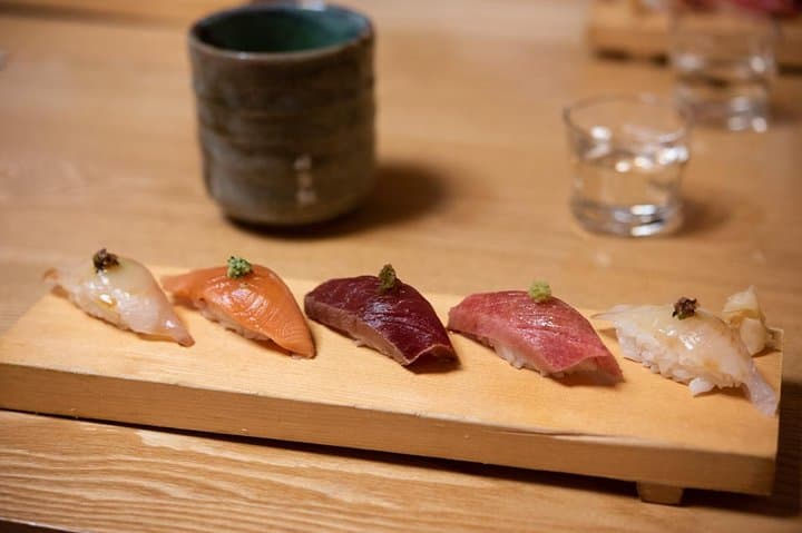 Asakusa Highlights: Street Food Crawl Tour (7+ Local Bites)