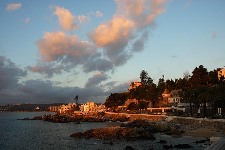 Zwischenstopp-Tour von Viña del Mar und Valparaiso vom internationalen Flughafen von Santiago