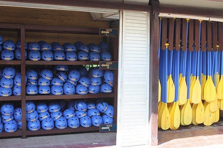 Bali 10 Kilometer Extrem Ayung River Rafting mit Mittagessen