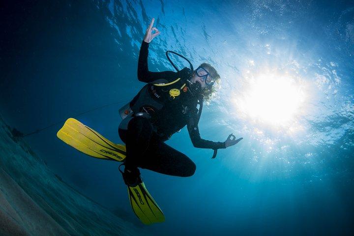 PADI Advanced Open Water Course von Bali Hai Diving Adventures