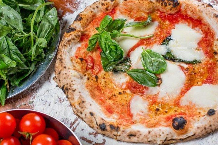 Pizza & Gelato : Familie kookles in Florence, kleine groep