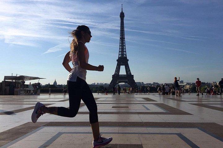 Courez & visitez Paris au lever du soleil
