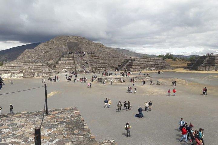 Tour privato: Teotihuacan e Basilica di Guadalupe