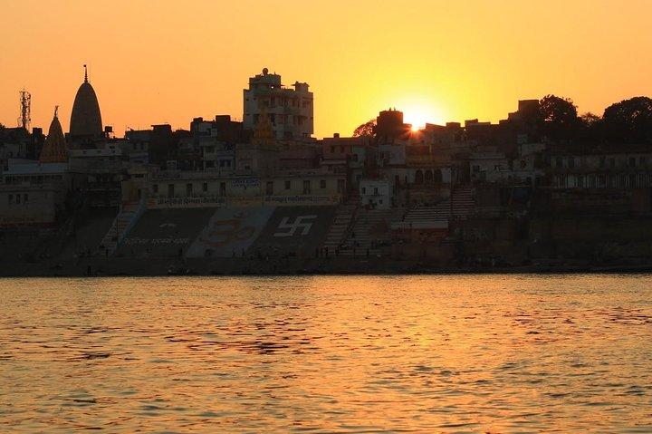 Private Varanasi e Khajuraho com o Golden Triangle Tour