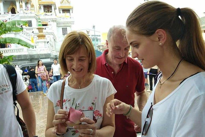 Marché aux fleurs et art floral : Visite privée multilingue [EN/autres]