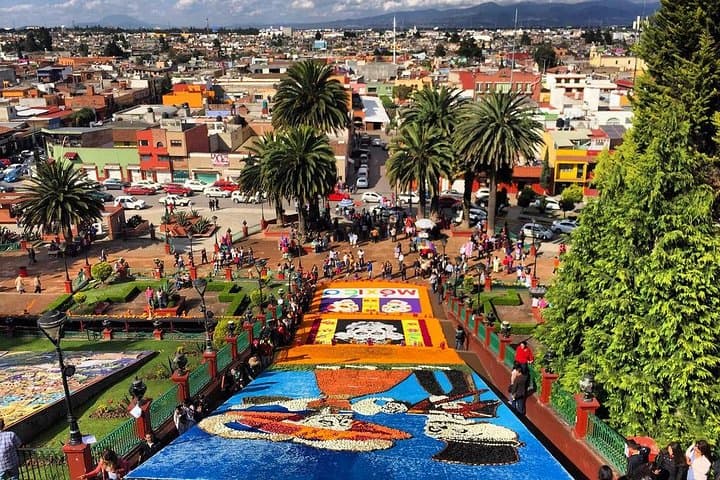Day of the Dead in Feria del Alfenique Toluca
