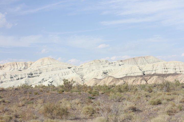 Tour do Parque Nacional Atyn Emel 2 dias