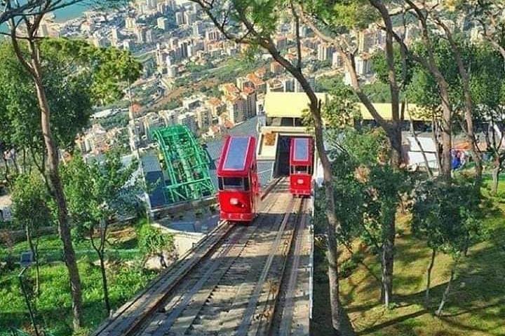Tour di un giorno a Jounieh (Harissa tramite il telpherage), Jeita Grotto e Byblos