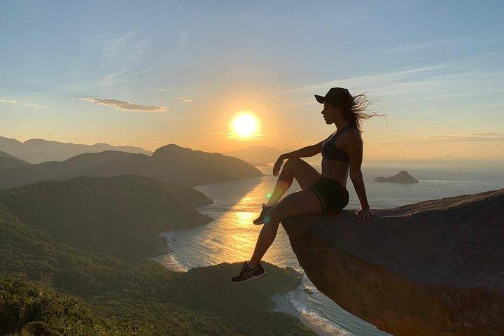 Excursão a Pedra do Telégrafo (Telegraph Stone) Vídeos de drones