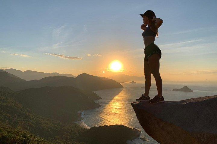 Excursão a Pedra do Telégrafo (Telegraph Stone) Vídeos de drones