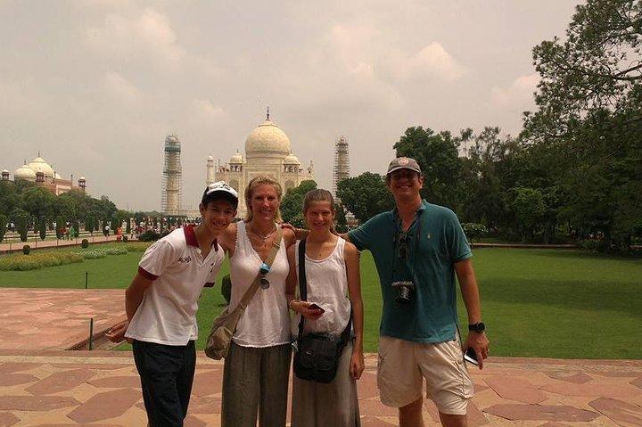 Desde Delhi : Taj Mahal Sunrise & Agra Fort Tour : Todo Incluido