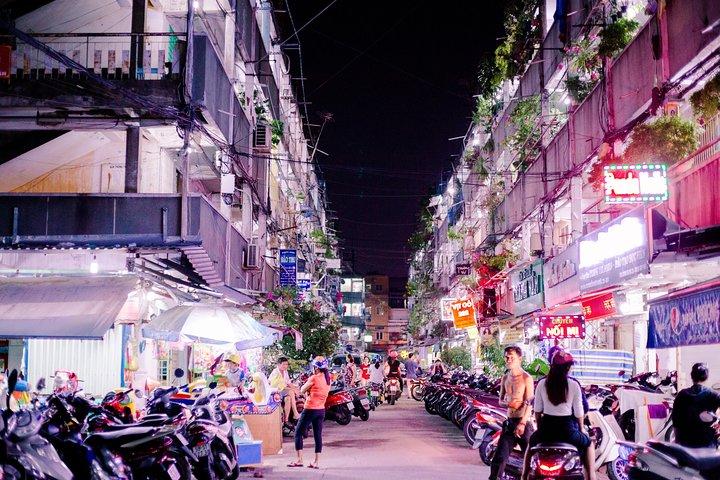 ホーチミンプライベートストリートフードバイクツアー