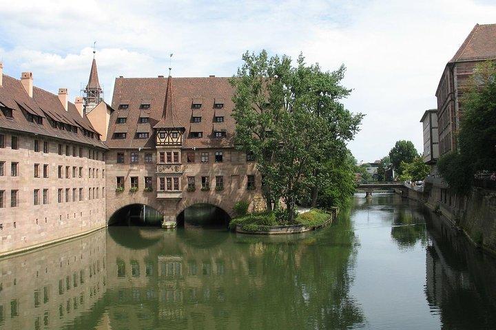 Transfert privé de Prague à Nuremberg avec 2h de visite