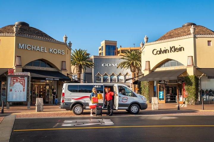 Dagtrip naar de Citadel Outlets vanuit Los Angeles met optioneel afzetten bij luchthaven van Los Angeles