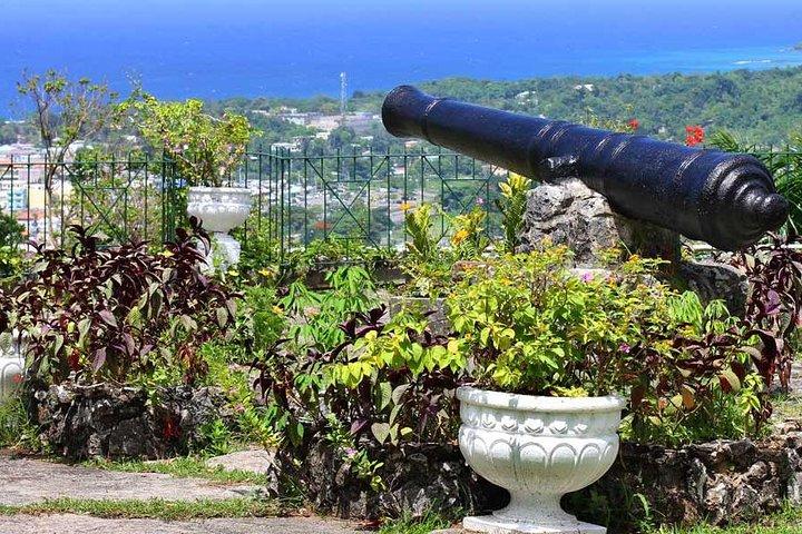 Ocho Rios Highlight Tour a cavallo e Blue Hole Combo
