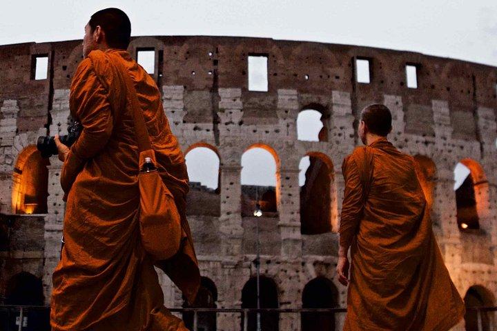 ローマの夕暮れから夜明けまでユニークなフォトツアーとワークショップ
