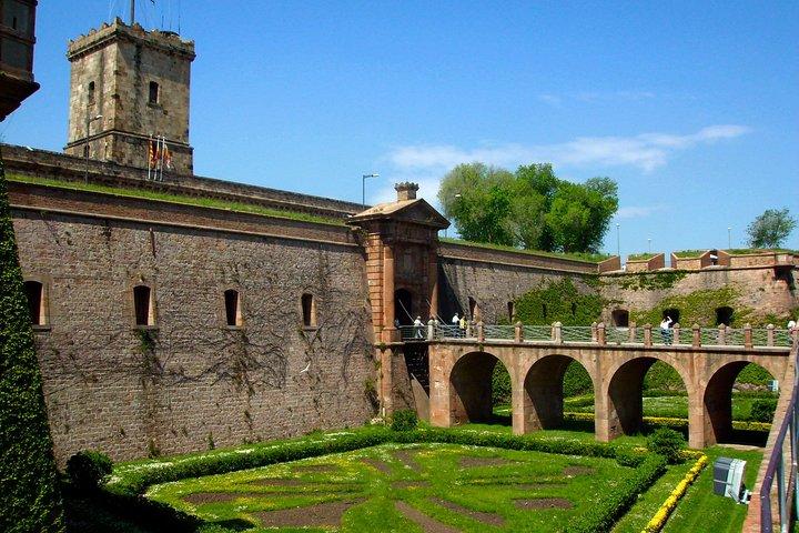 Tour privato della funivia e del castello di Montjuïc