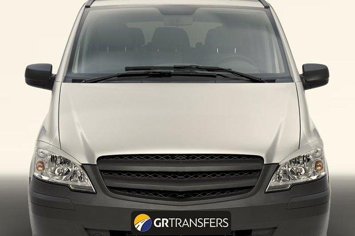 Privat transfer till eller från Ikos Olivia - Mini Van