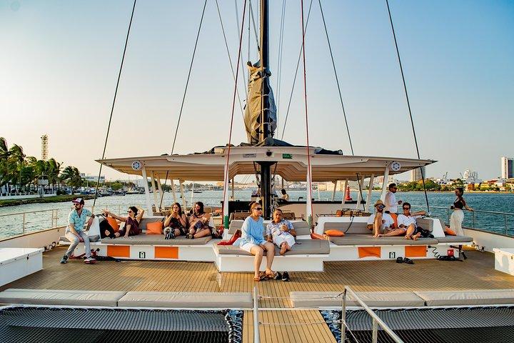 Krydstogt ved solnedgang i Cartagena