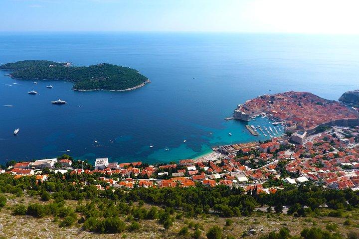 SARAJEVO - DUBROVNIK(またはその逆)HERZEGOVINAの冒険
