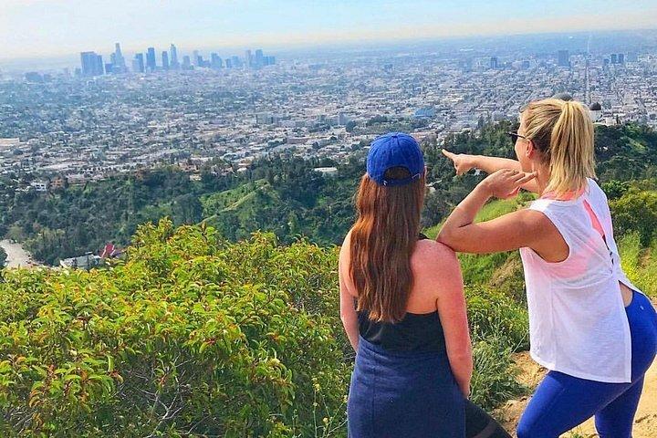 グリフィス展望台ハイキング：グリフィス公園を巡るガイドツアー