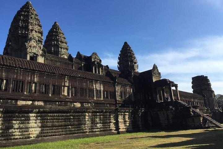 1 Day Angkor Wat with Sunrise Tour