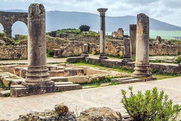 En dagstur från FEZ genom VOLUBILIS - MOULAY IDRISS - MEKNES.