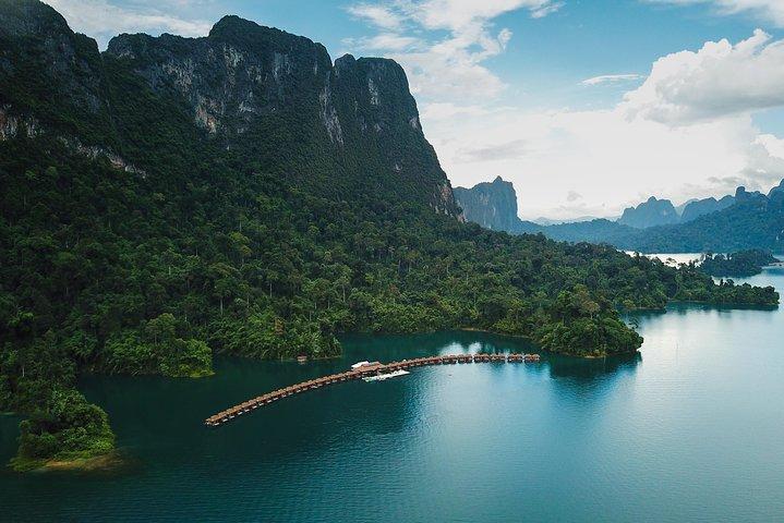 Secret Lake Over Night: com estadia em rafthouses confortáveis.