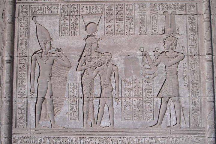 Dendera Temple Halvdag privat tur fra Luxor