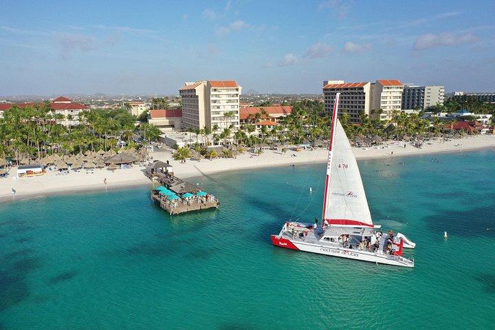 Half-Day Snorkel Sail Tour with Caribbean Lunch