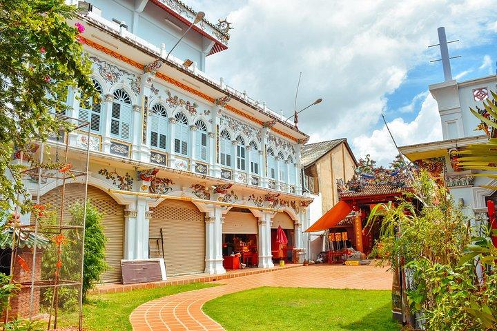 Phuket City Tour