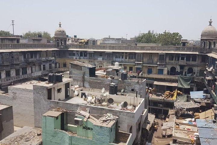 Old Delhi Walking Tour