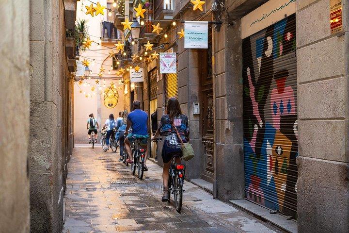 Barcelona utanför Beaten Track cykeltur