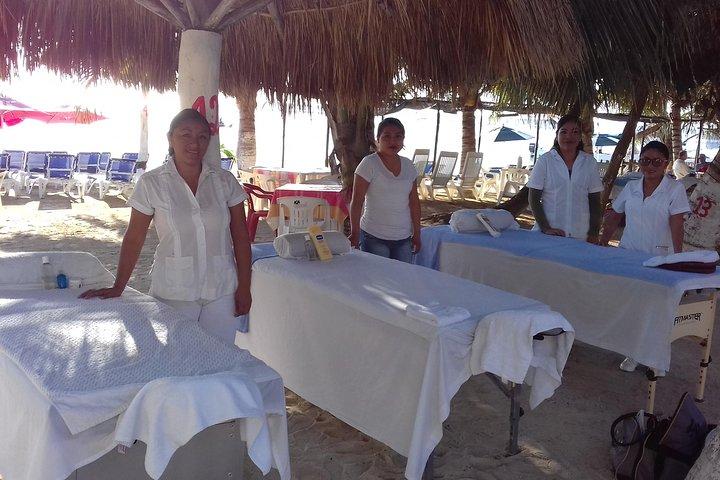 All-inclusive beach day in LOS ARRECIFES REST. /open bar - massage and lunch..