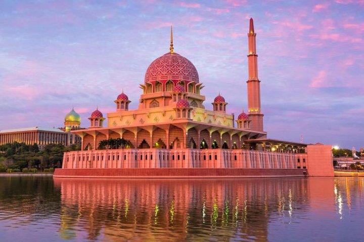 マレーシアの行政首都プトラジャヤ市内ツアー