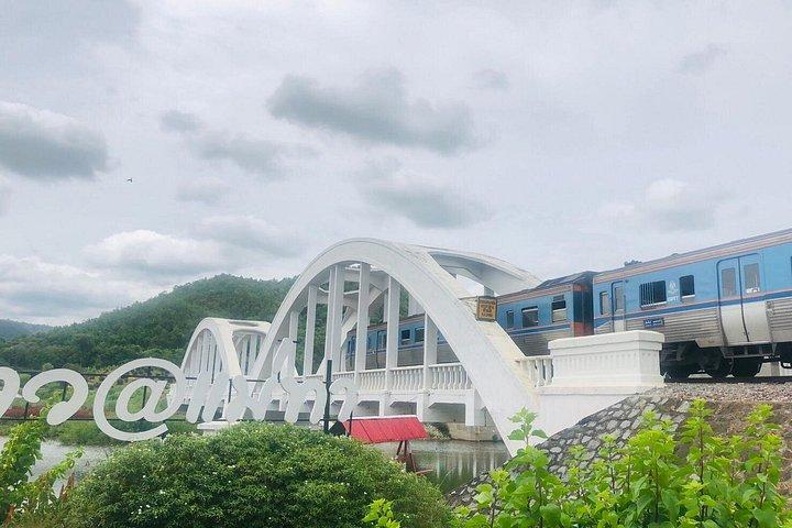 ランパーン寺院チェンマイ発プライベートツアー