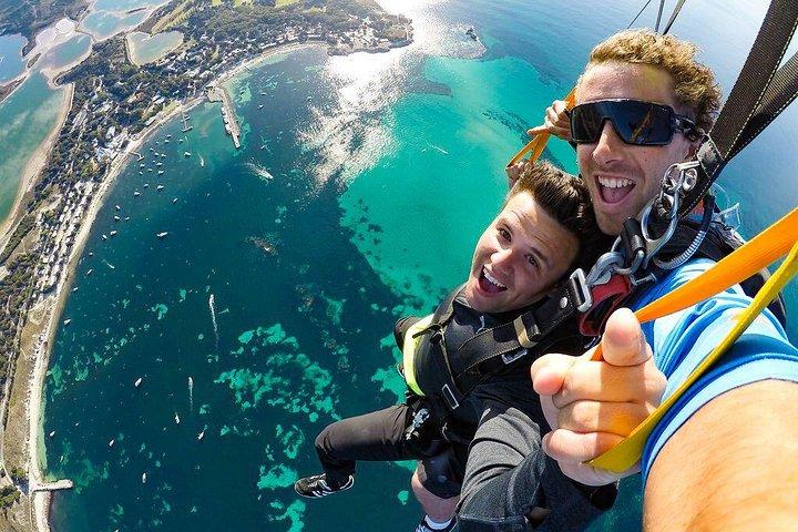 ロットネスト島タンデムスカイダイブ