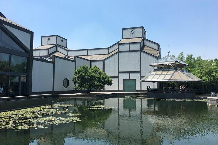Visite privée du musée de Suzhou, du jardin du maître des filets et croisière dans la ville de Tongli