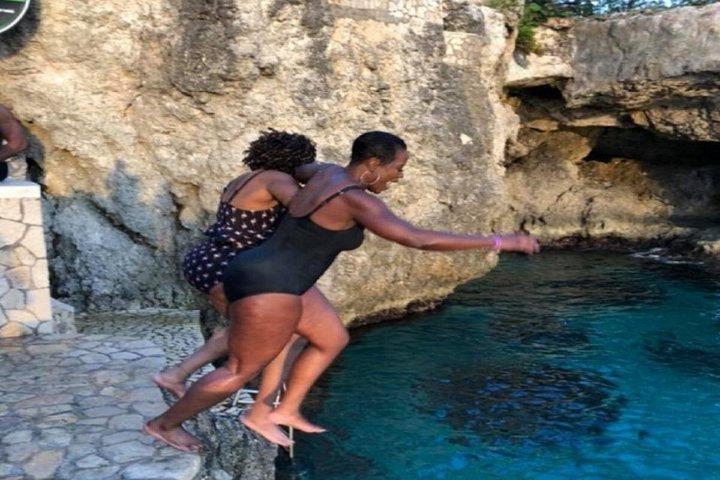 Negril Beach Experience & Rick's Cafe from Falmouth